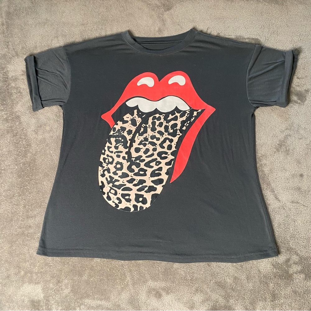 grey, red, and cheetah print “Rolling Stones” tee